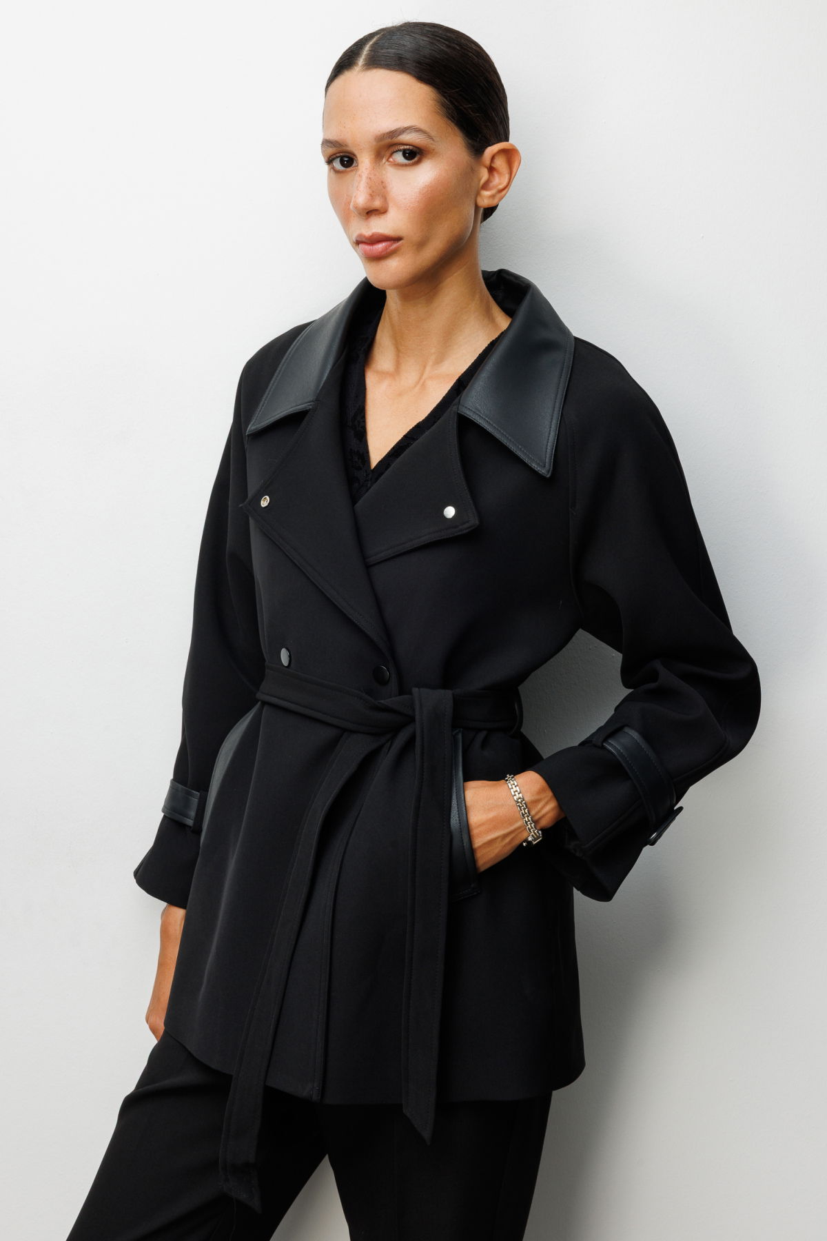 Ekol Kadın Apoletli Deri Detaylı Trenç 7905 Siyah - 2