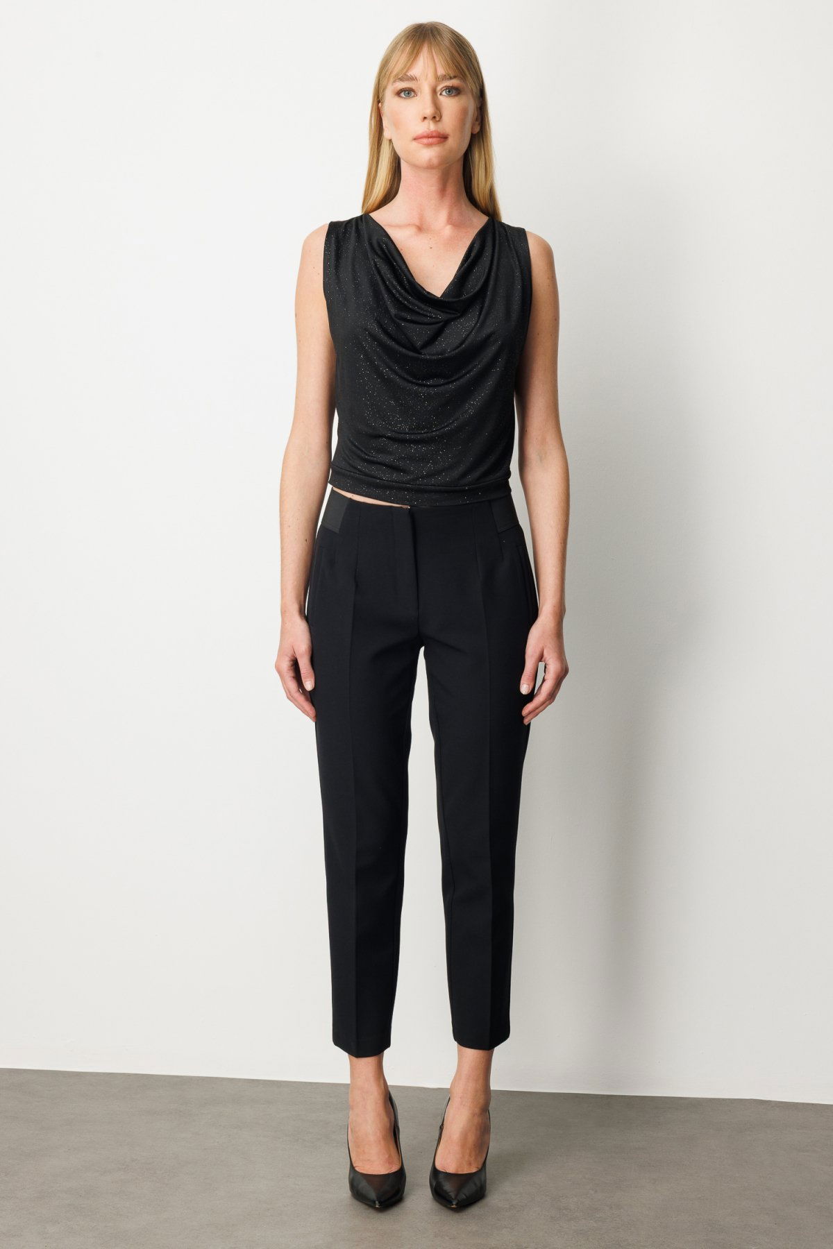 Ekol Kadın Beli Kalın Lastikli Dar Paça Pantolon 1109 Siyah - 1