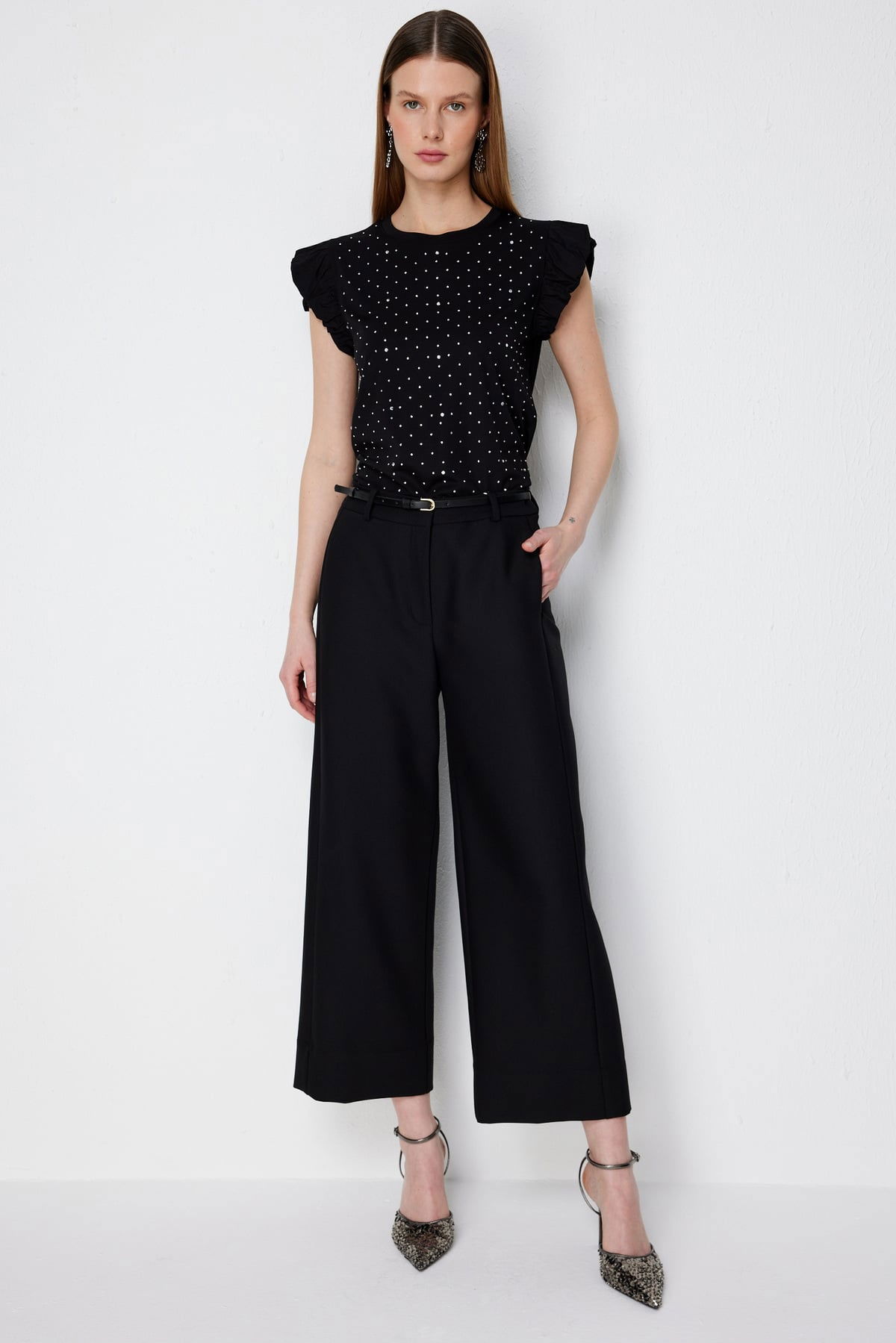 Ekol Kadın Beli Kemerli Kısa Bol Paça Pantolon 4012 Siyah - 2