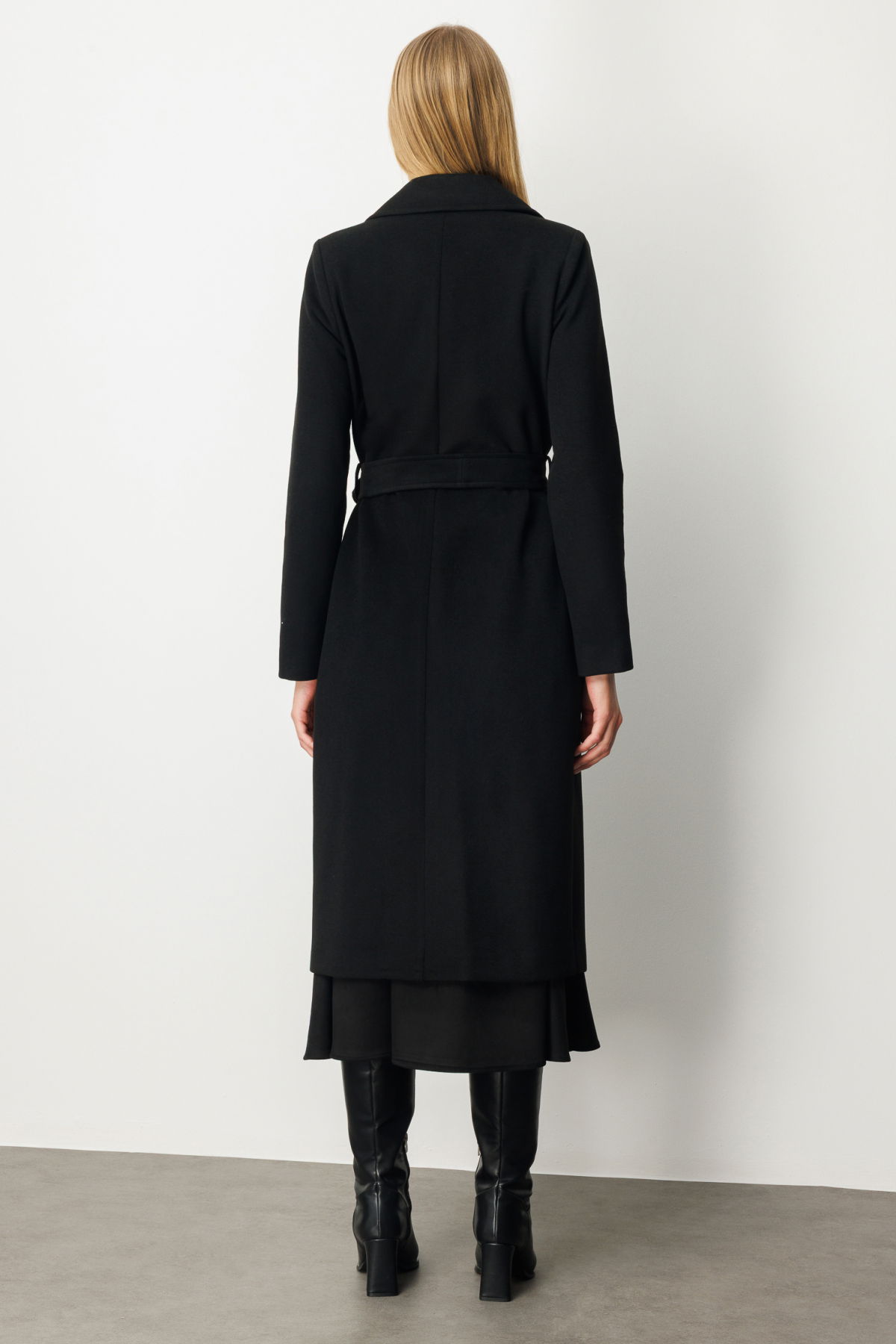 Ekol Kadın Beli Kuşaklı Kruvaze Yaka Kaban 6063 Siyah - 4