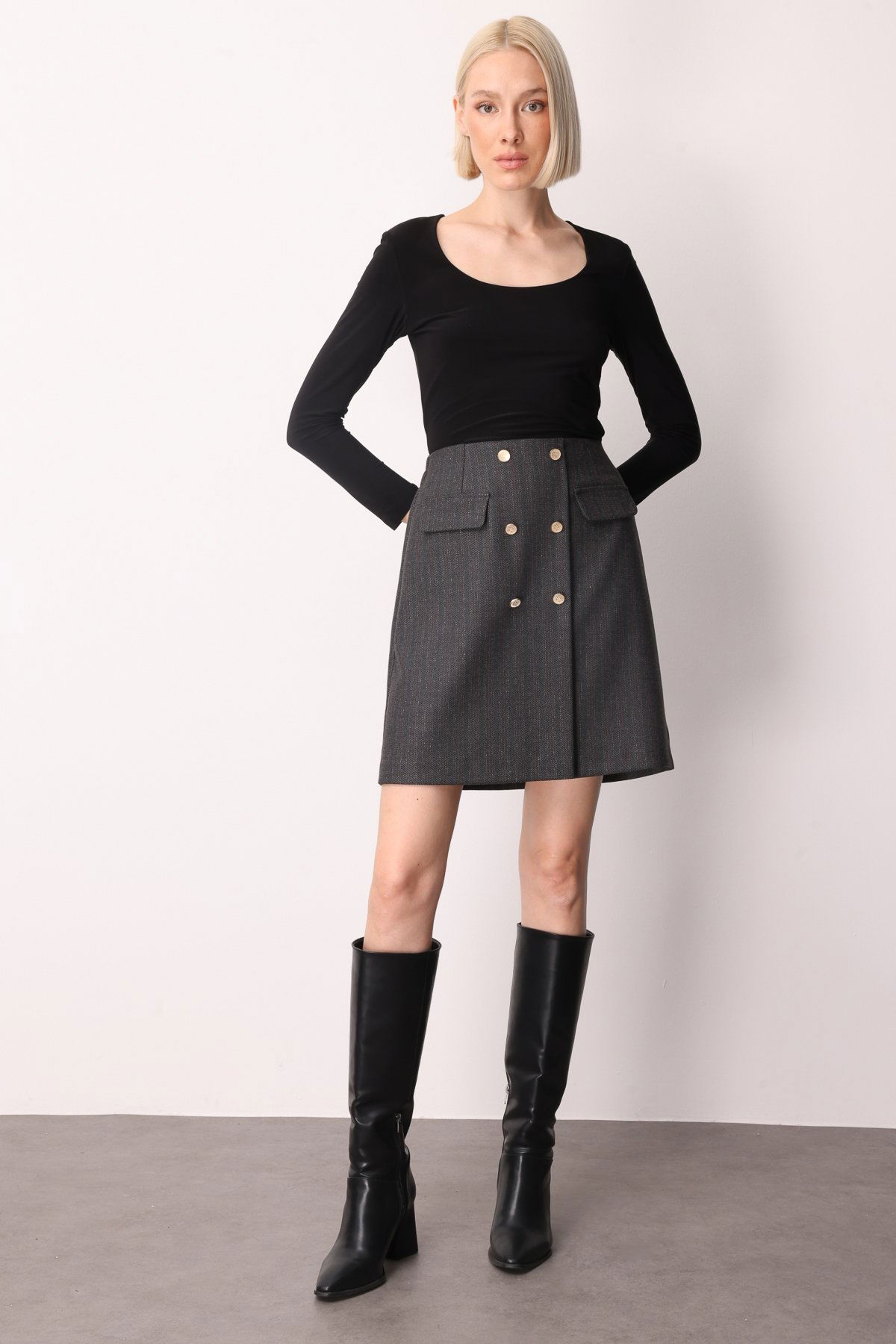 Ekol Kadın Beli Lastikli Süs Düğmeli Mini Etek 2019 Siyah - 2