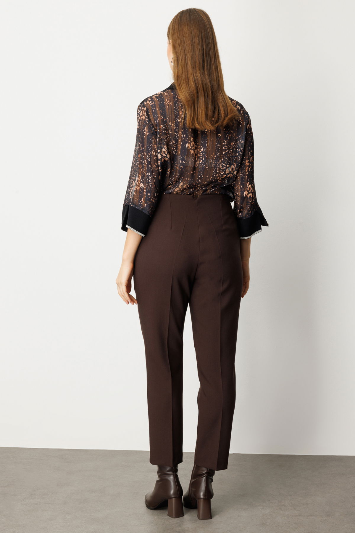 Ekol Kadın Büyük Beden Beli Kalın Lastikli Boru Paça Pantolon 1111 Kahverengi - 4