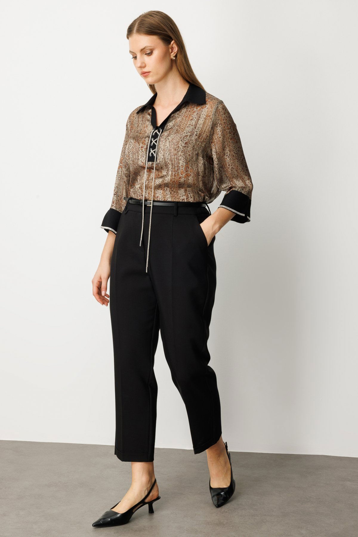 Ekol Kadın Büyük Beden Beli Kemerli Bol Paça Pantolon 1005 Siyah - 2