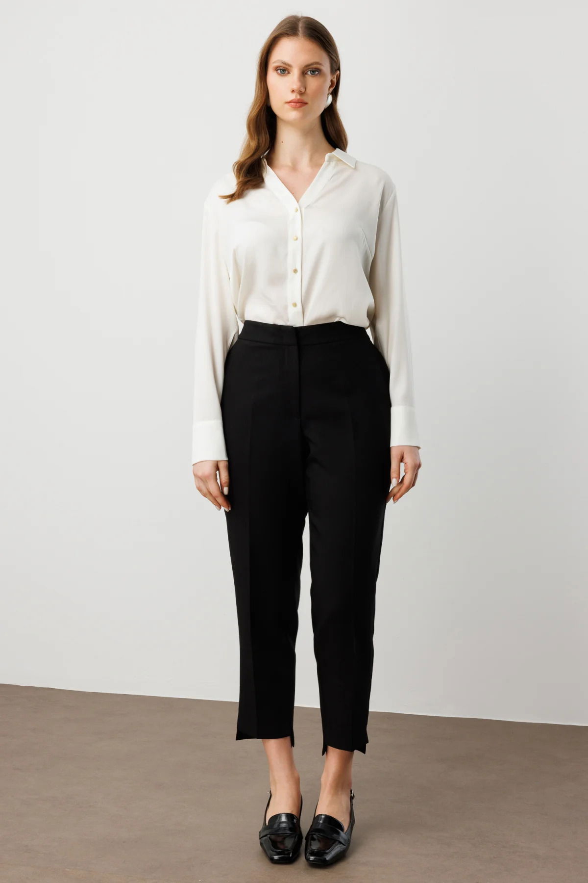 Ekol Kadın Büyük Beden Beli Lastikli Dar Paça Kumaş Pantolon 5531 Siyah - 2