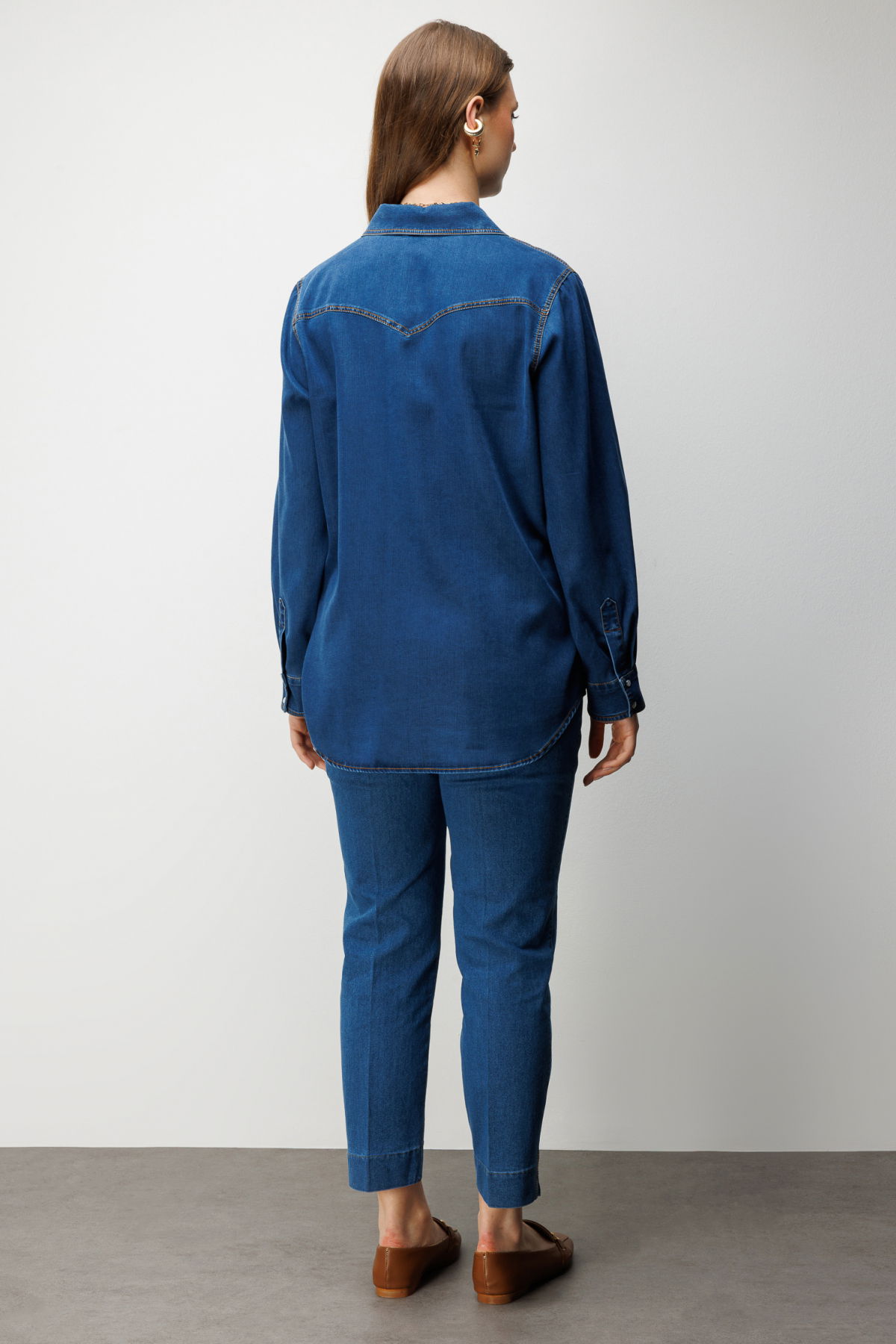 Ekol Kadın Büyük Beden Cep Detaylı Çıtçıtlı Gömlek 2602 Indigo - 4