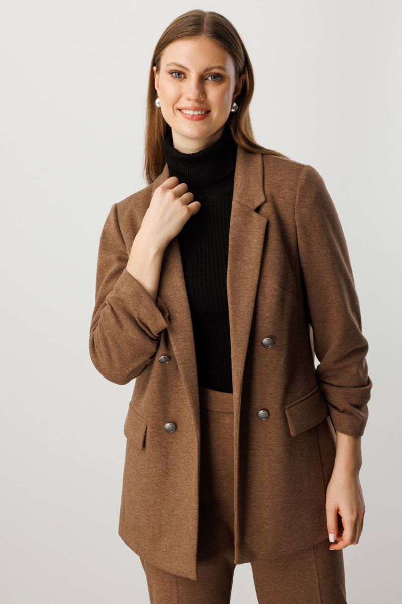 Ekol Kadın Büyük Beden Kolu Büzgülü Kapak Cepli Ceket 5587 Camel - Ekol