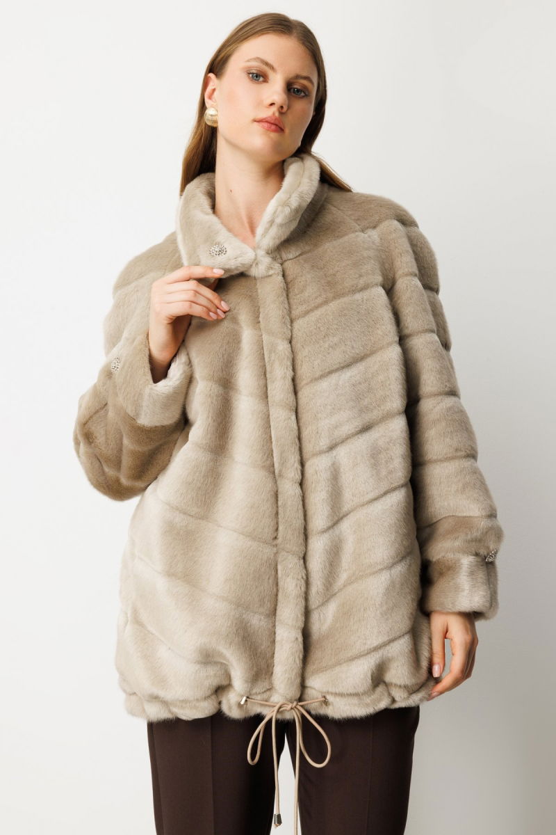 Ekol Kadın Büyük Beden Metal Aksesuarlı Peluş Kaban 6305 Vizon - Ekol