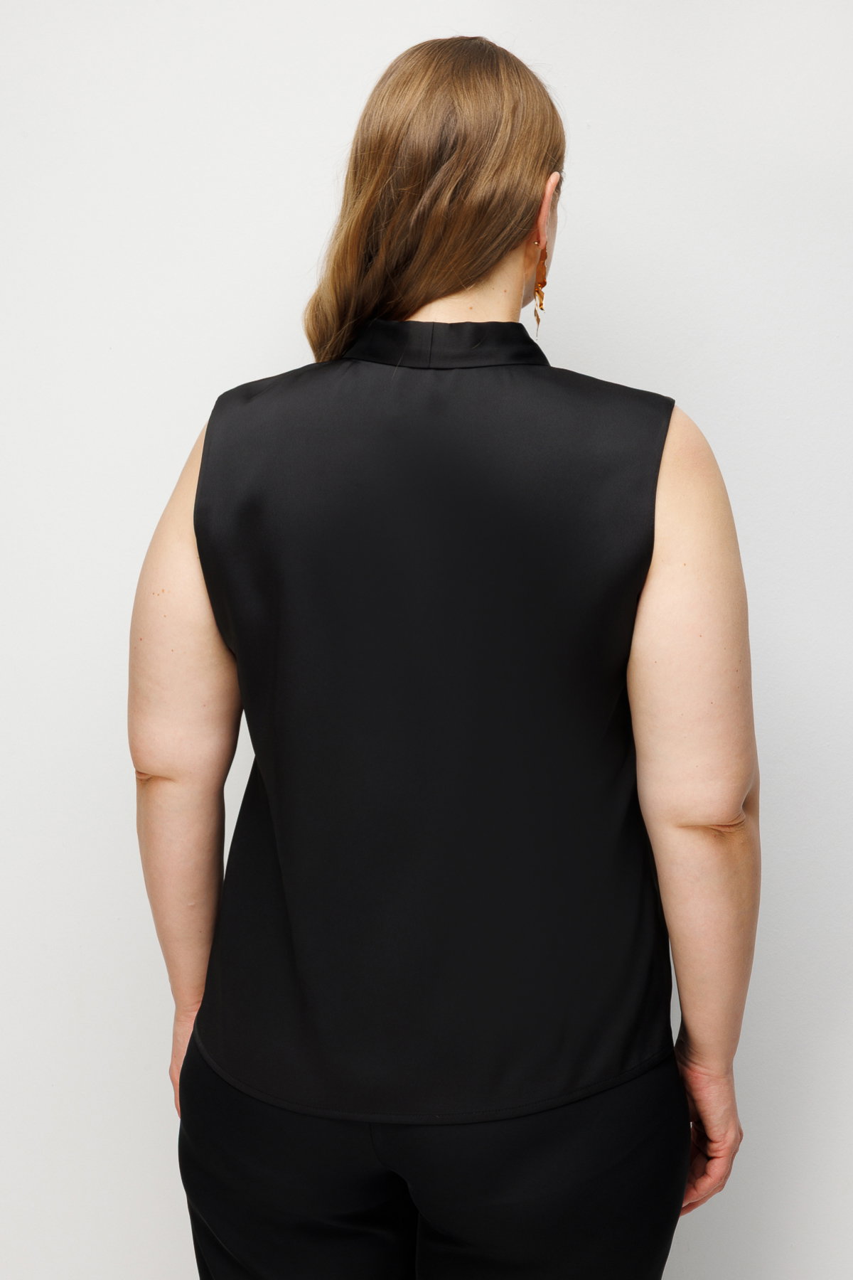 Ekol Kadın Büyük Beden Yakası Şeritli Kolsuz Bluz 2504 Siyah - 4