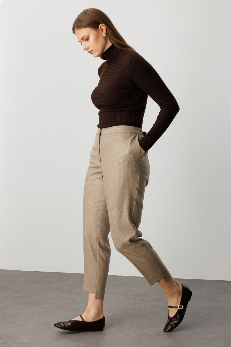 Ekol Kadın Büyük Beden Zikzak Desenli Dar Paça Pantolon 5535 Camel - 3