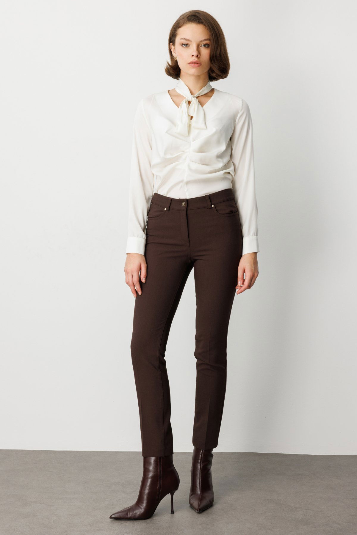 Ekol Kadın Dar Paça Kumaş Pantolon 1007 Kahverengi - 1