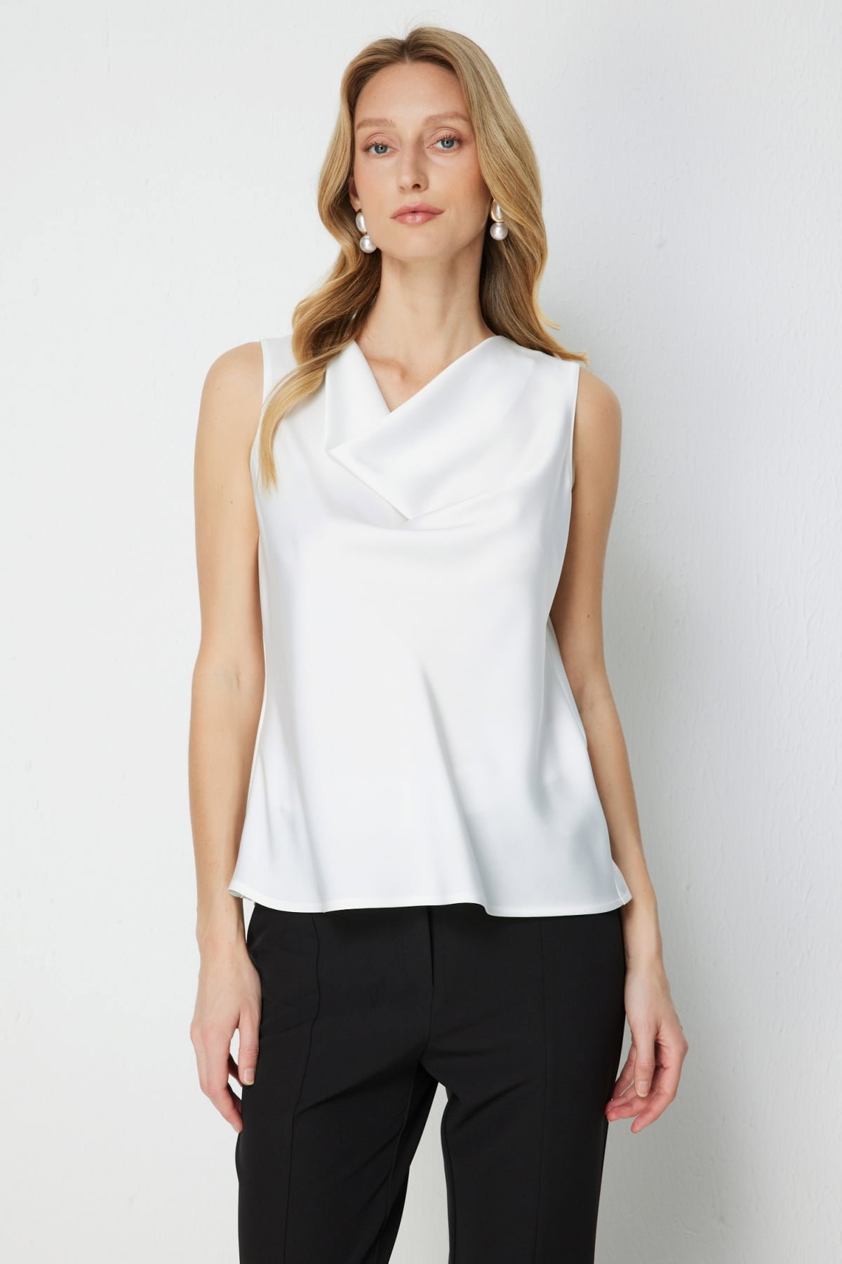 Ekol Kadın Degaje Yaka Kolsuz Bluz 2014 Ekru - 1