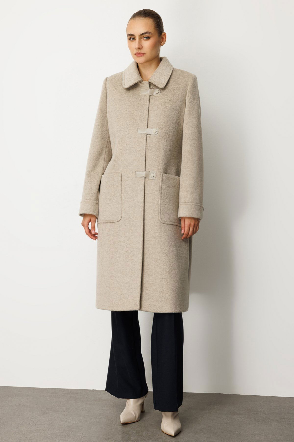 Ekol Kadın Deri Çıtçıtlı Torba Cepli Kaban 6075 Vizon - 1