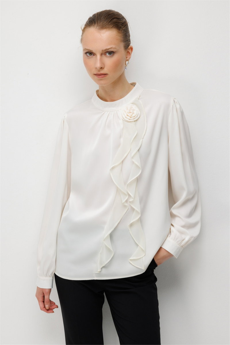 Ekol Kadın Gül Detaylı Sıfır Yaka Bluz Ekru - Ekol