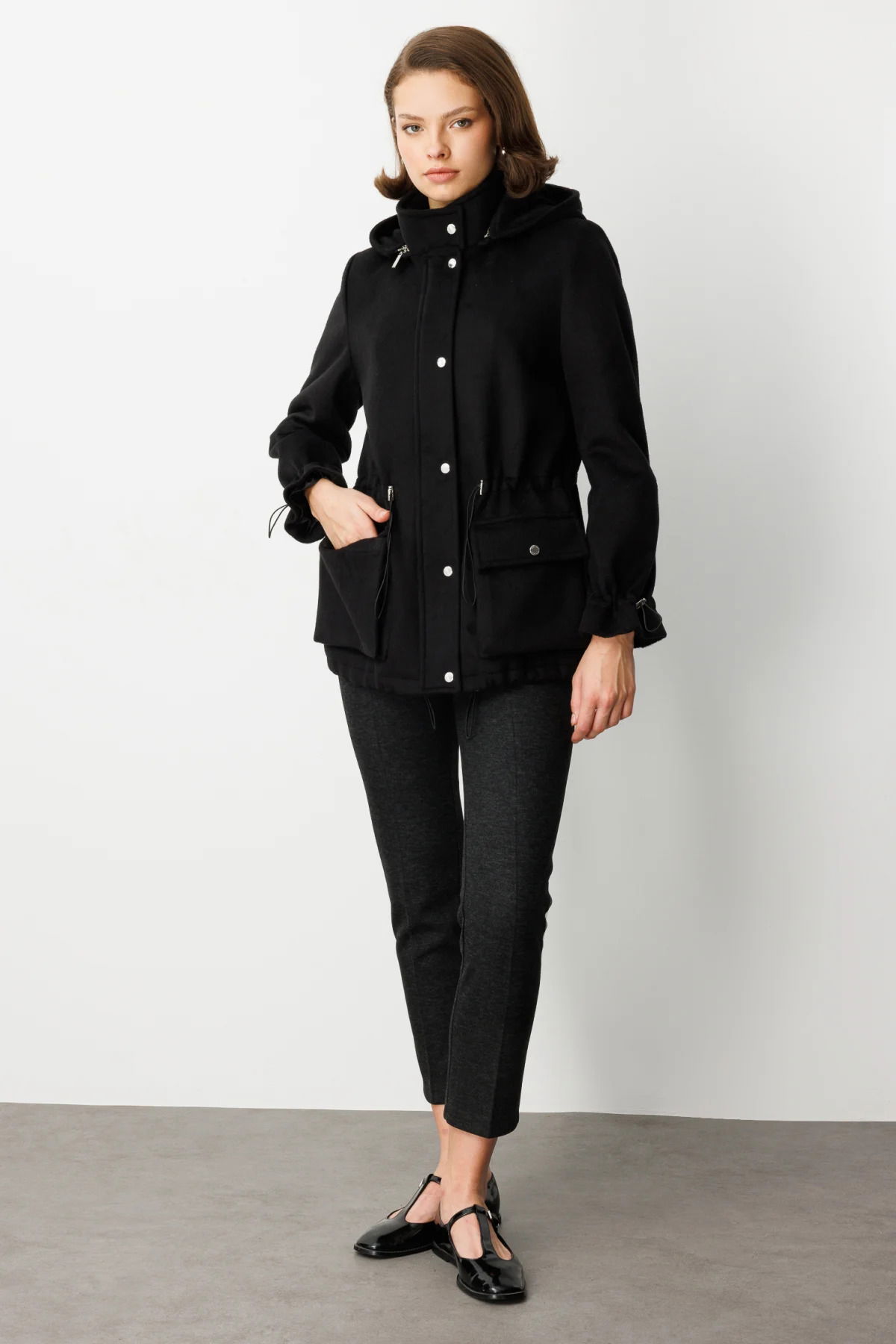 Ekol Kadın Kapüşonlu Kapak Cepli Kaşe Mont 6041 Siyah - 4