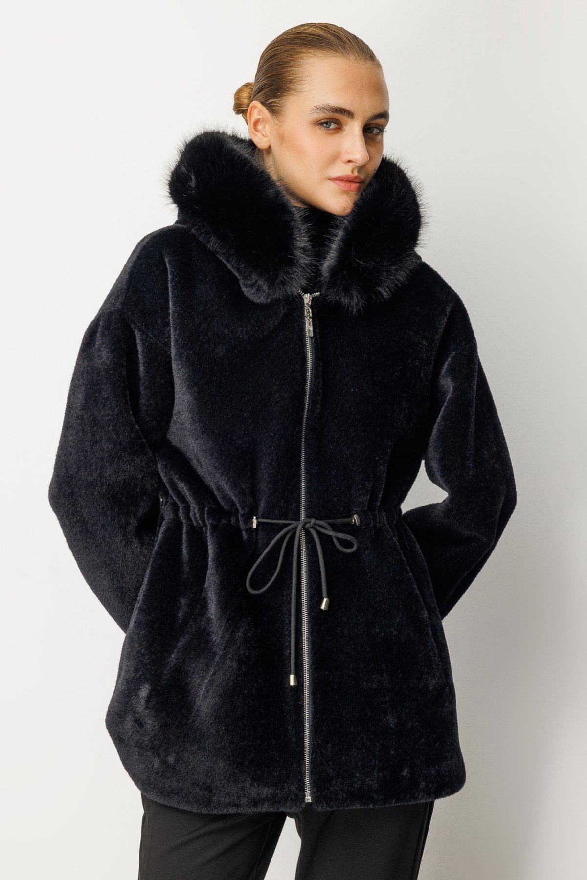 Ekol Kadın Kapüşonlu Peluş Kaban 6029 Siyah - 1