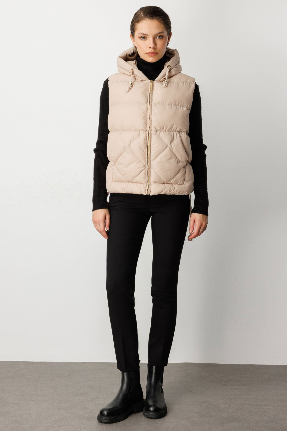 Ekol Kadın Kapüşonlu Şişme Yelek 8581 Bej - 3