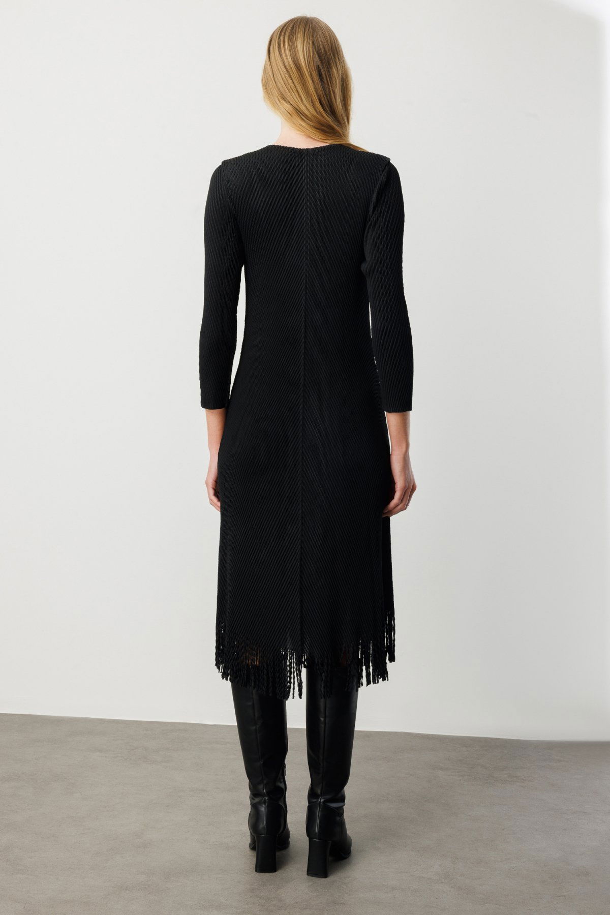 Ekol Kadın Kelebek Broşlu Püsküllü Elbise 4919 Siyah - 4