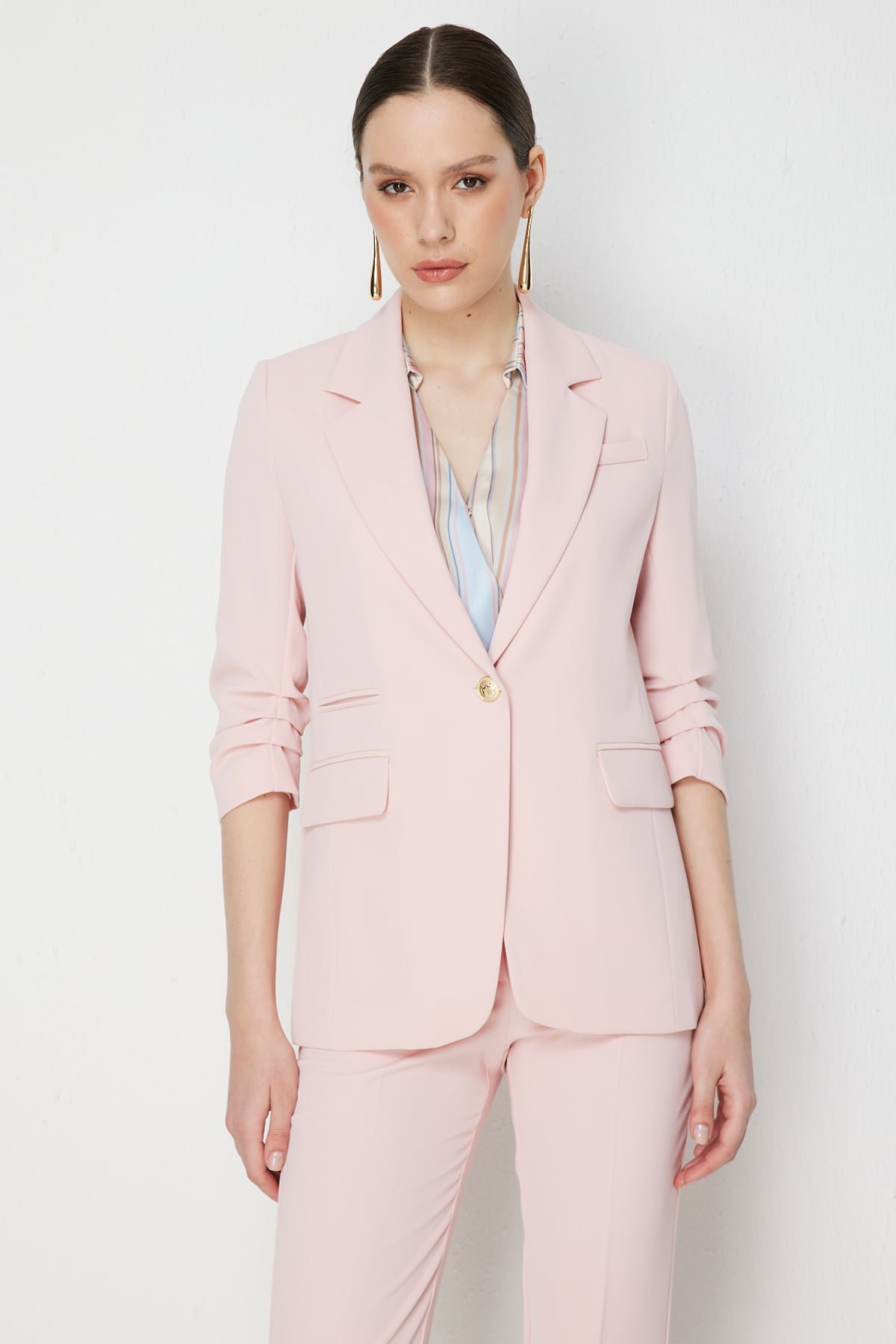 Ekol Kadın Kolu Büzgülü Kapak Cepli Ceket 1102 Pudra - 1