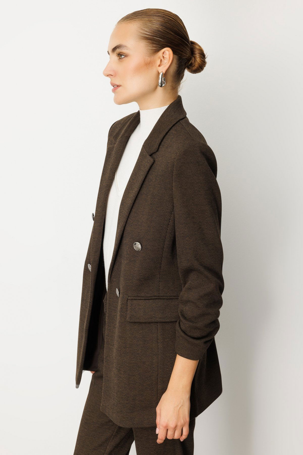 Ekol Kadın Kolu Büzgülü Kapak Cepli Ceket 5187 Kahverengi - 2