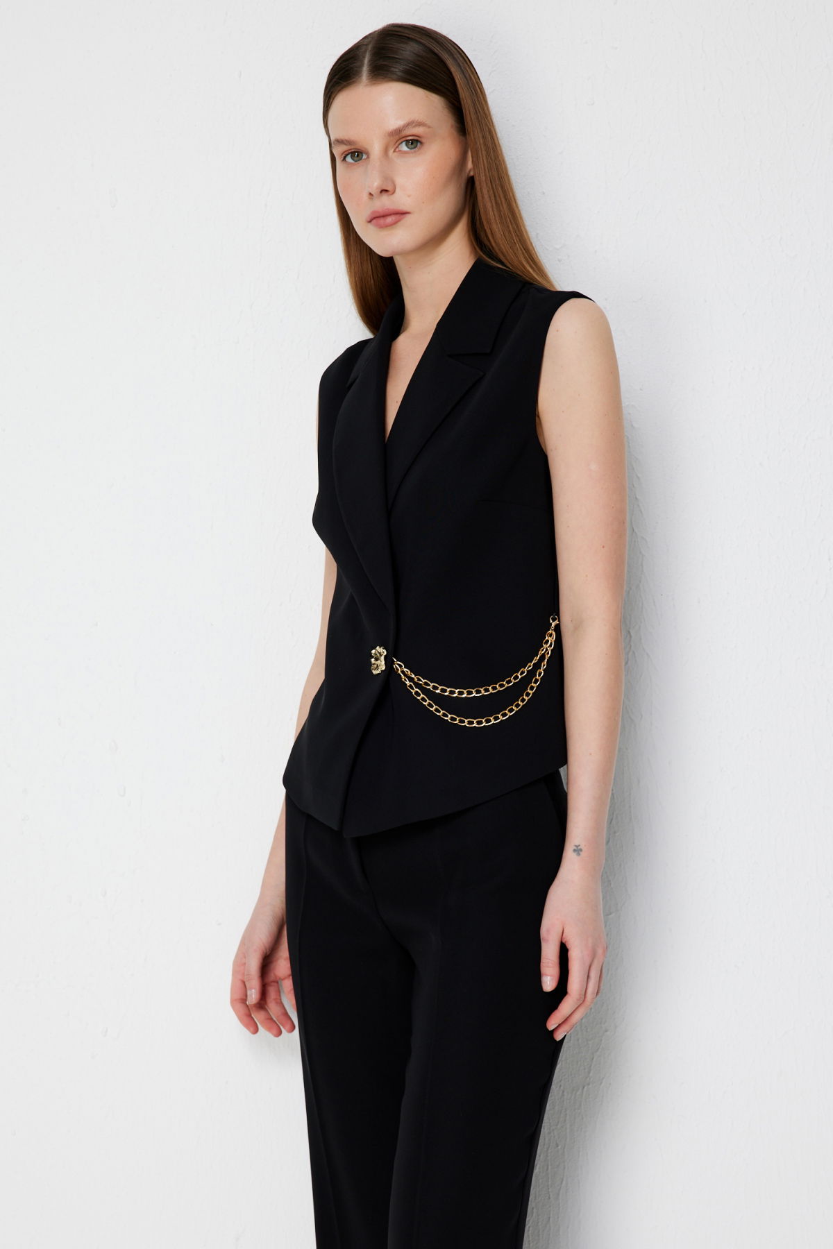 Ekol Kadın Kruvaze Yaka Zincir Aksesuarlı Yelek 2442 Siyah - 2