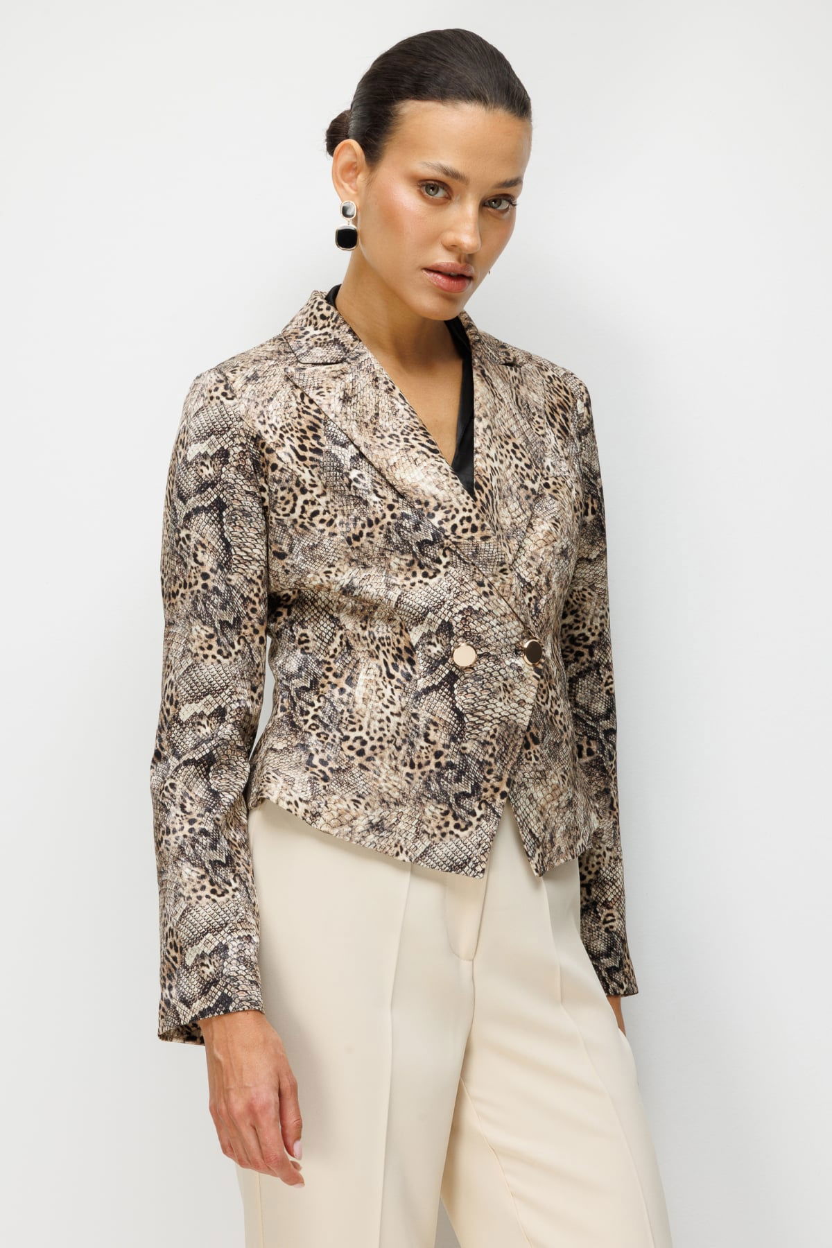 Ekol Kadın Leopar Desenli Crop Ceket 1050 Leopar - 2