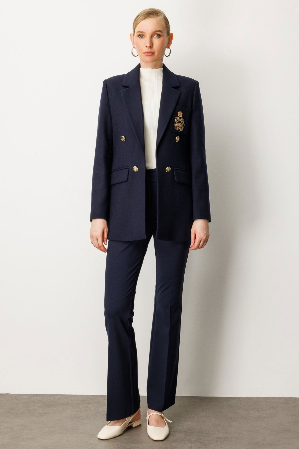 Ekol Kadın Önü Armalı Kapak Cepli Kaşe Ceket 5071 Lacivert - 3