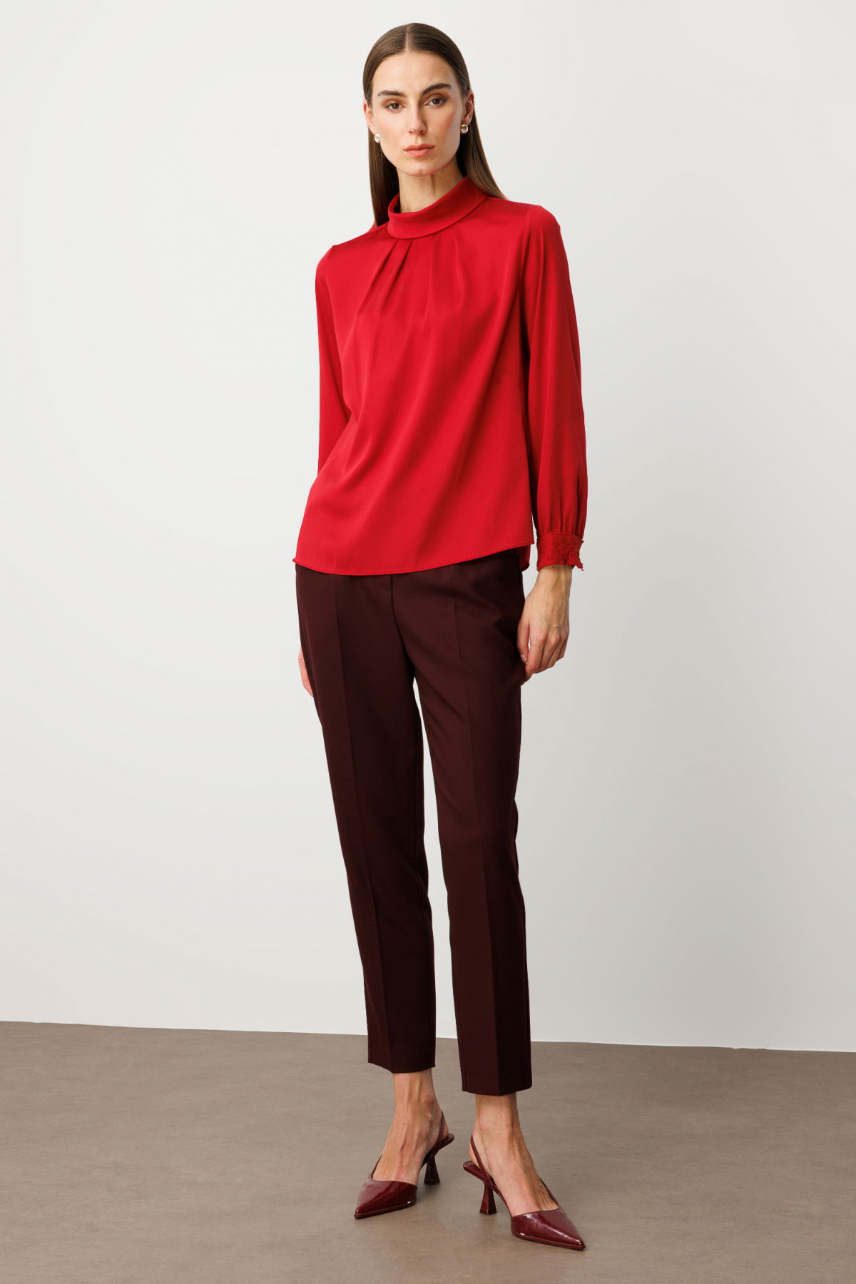 Ekol Kadın Önü Pileli Dantel Detaylı Bluz 3059 K.Kırmızı - 3