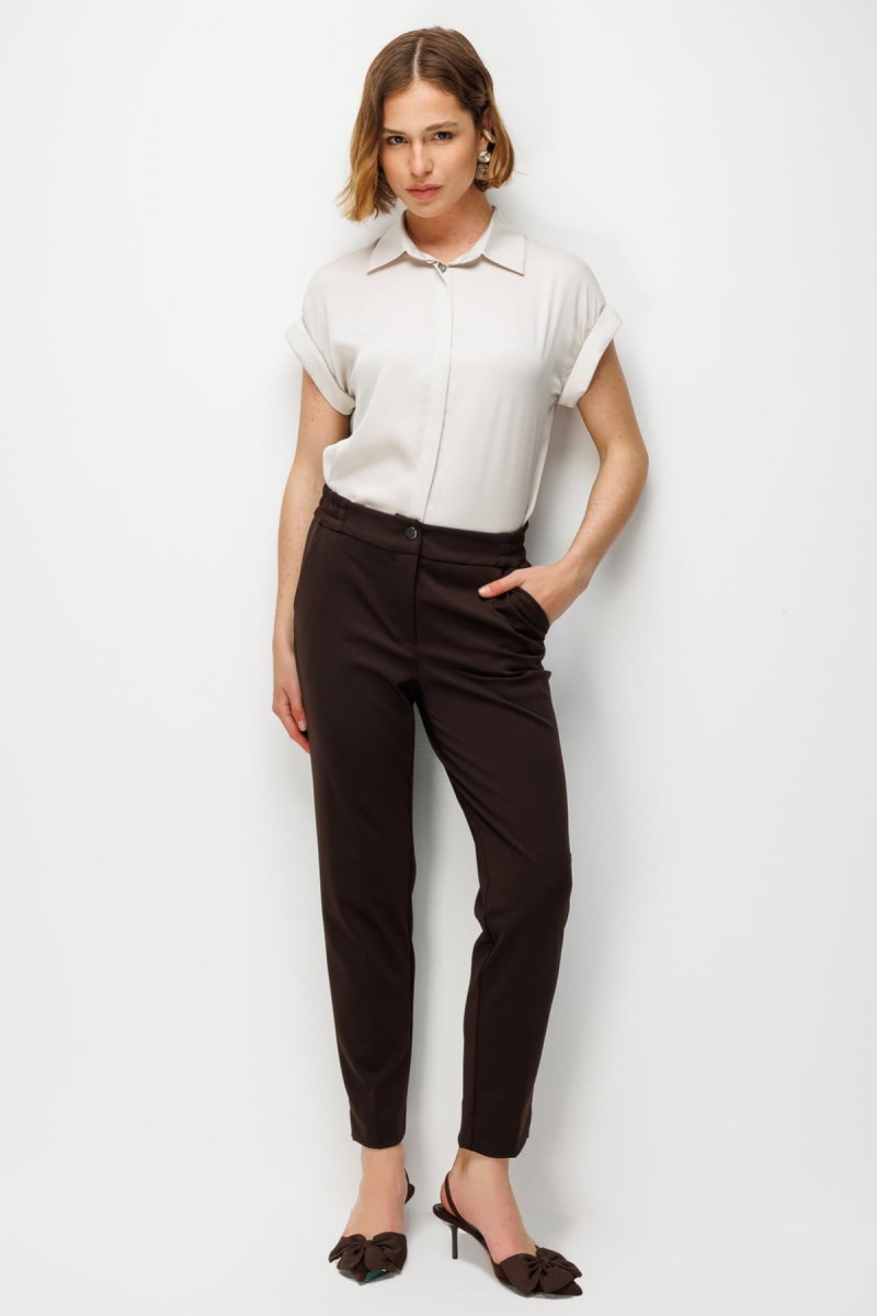 Ekol Kadın Paçası Yırtmaç Detaylı Yan Cepli Pantolon 4108 Kahverengi - Ekol