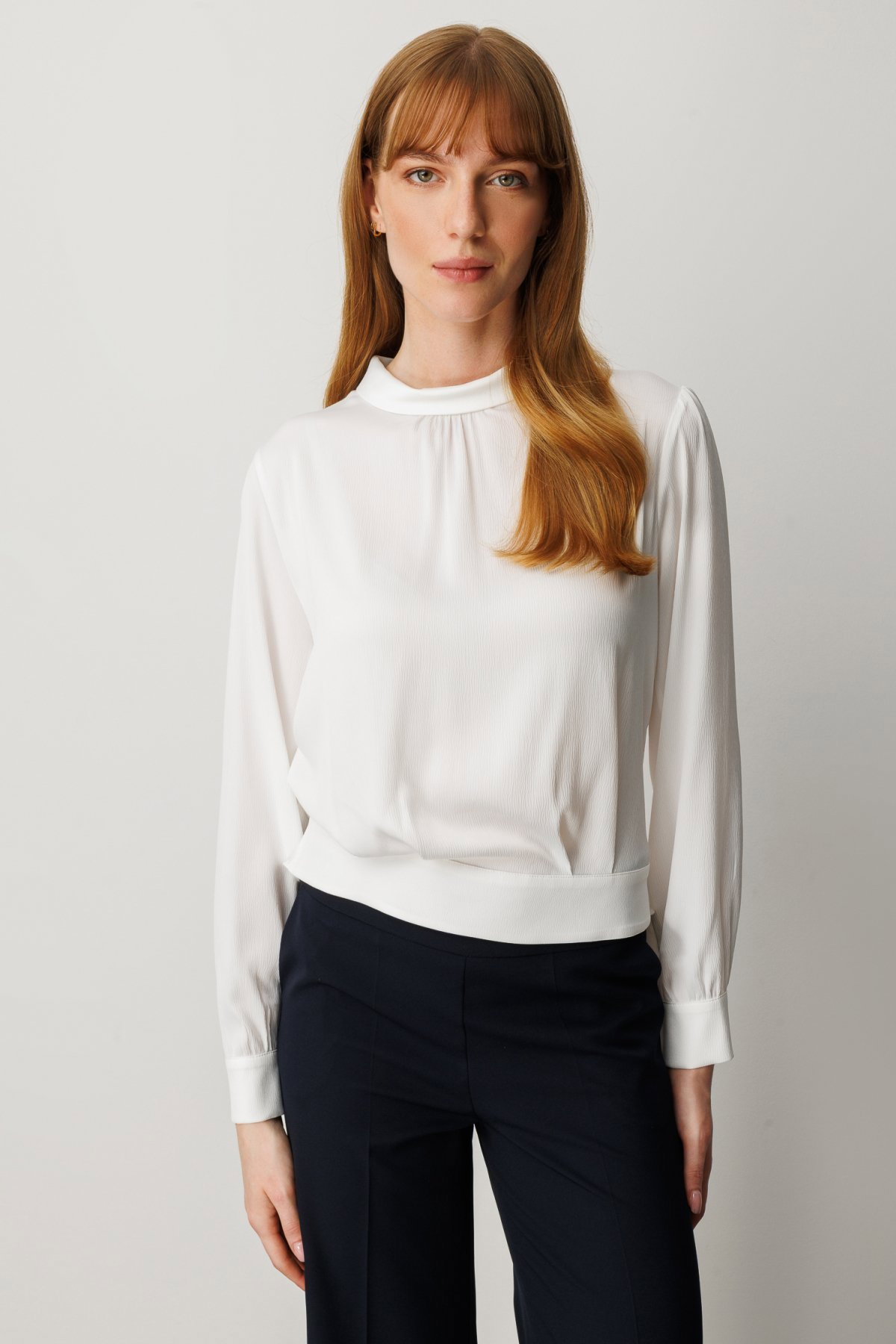 Ekol Kadın Sırtı Dantelli Yırtmaç Detaylı Bluz 3025 Ekru - 1