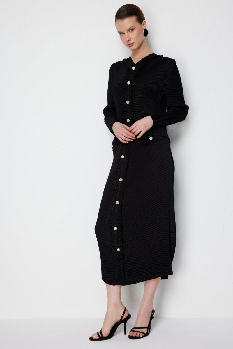 Ekol Kadın Süs Düğmeli Akordiyon Kumaş Midi Etek 2408 Siyah - Ekol