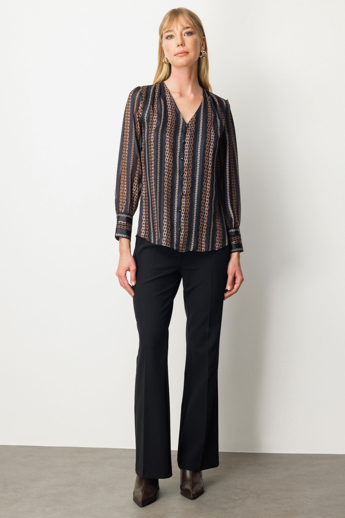 Ekol Kadın Süs Düğmeli Desenli Bluz 3063 Taba - 3