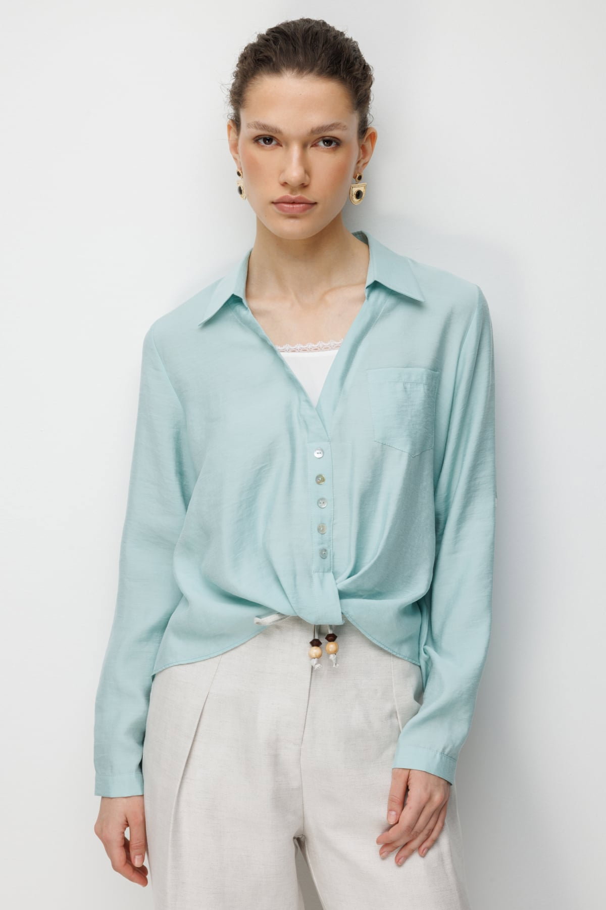 Ekol Kadın Yakası Dantel Detaylı Büzgülü Bluz 2084 Mint - 1