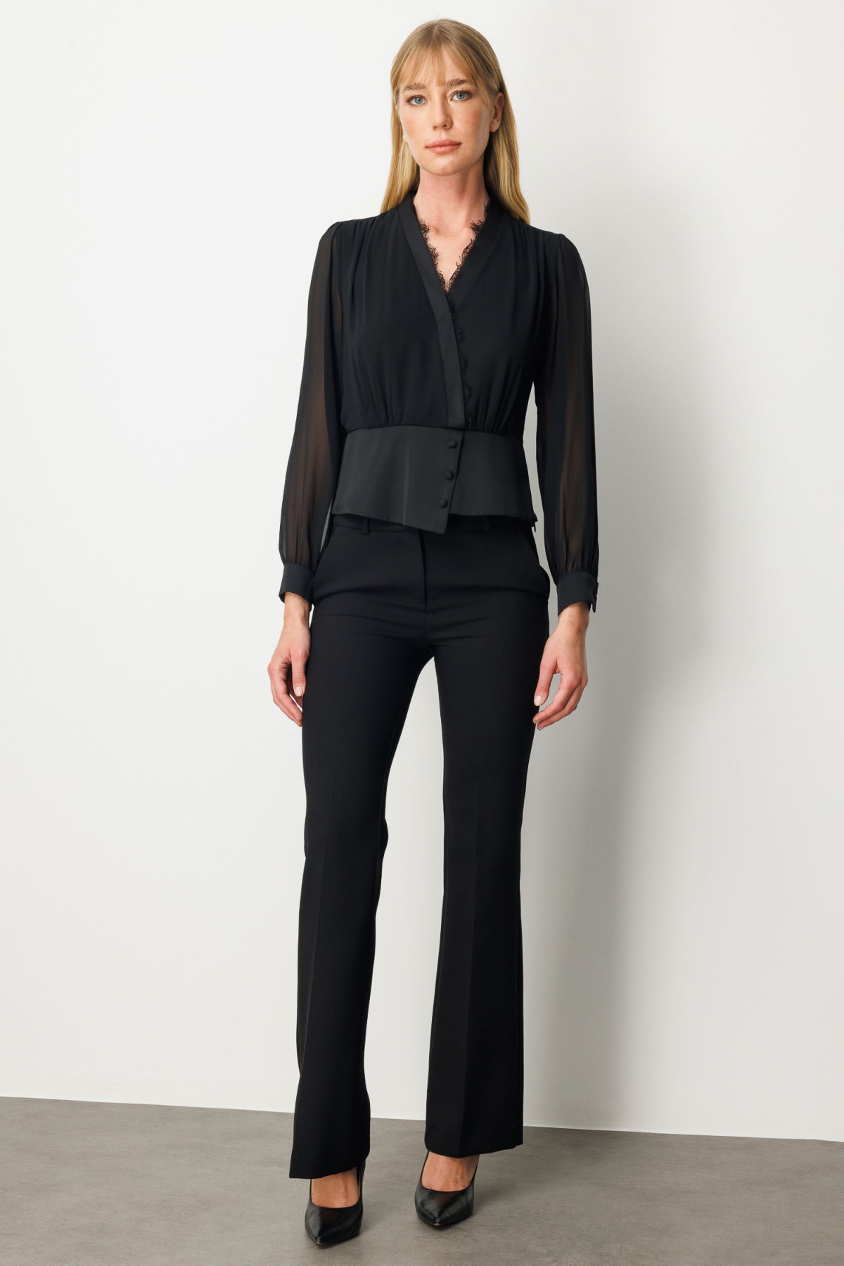 Ekol Kadın Yakası Dantel Detaylı Kruvaze Bluz 3023 Siyah - 3