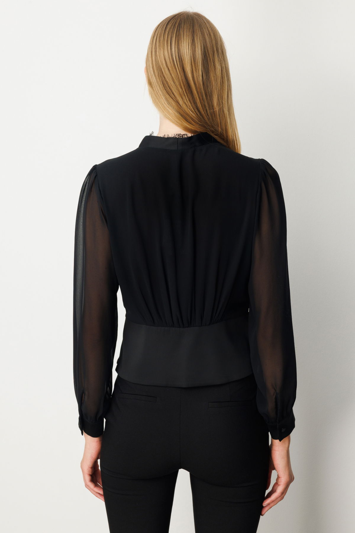 Ekol Kadın Yakası Dantel Detaylı Kruvaze Bluz 3023 Siyah - 4