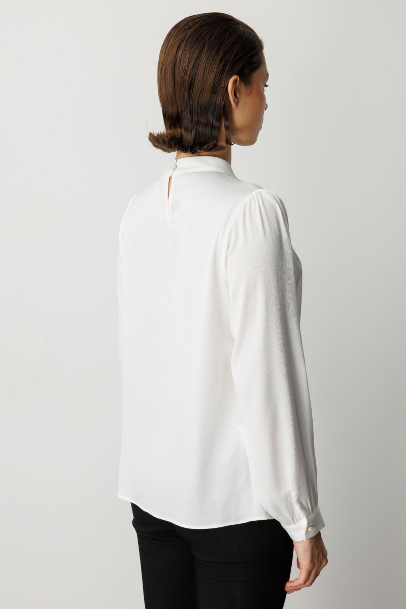 Ekol Kadın Yakası Kolyeli Pile Detaylı Bluz 3055 Ekru - 4