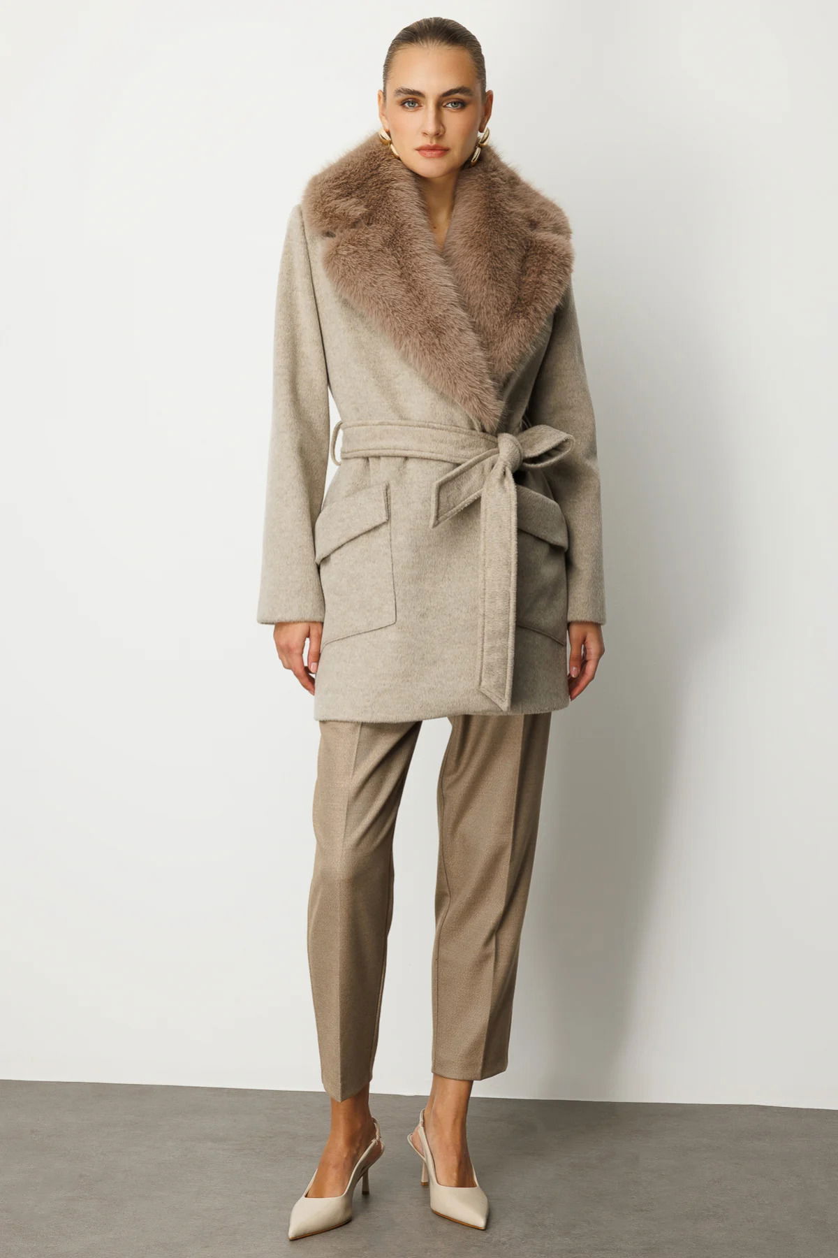 Ekol Kadın Yakası Kürklü Beli Kuşaklı Kaban 6079 Vizon - 4