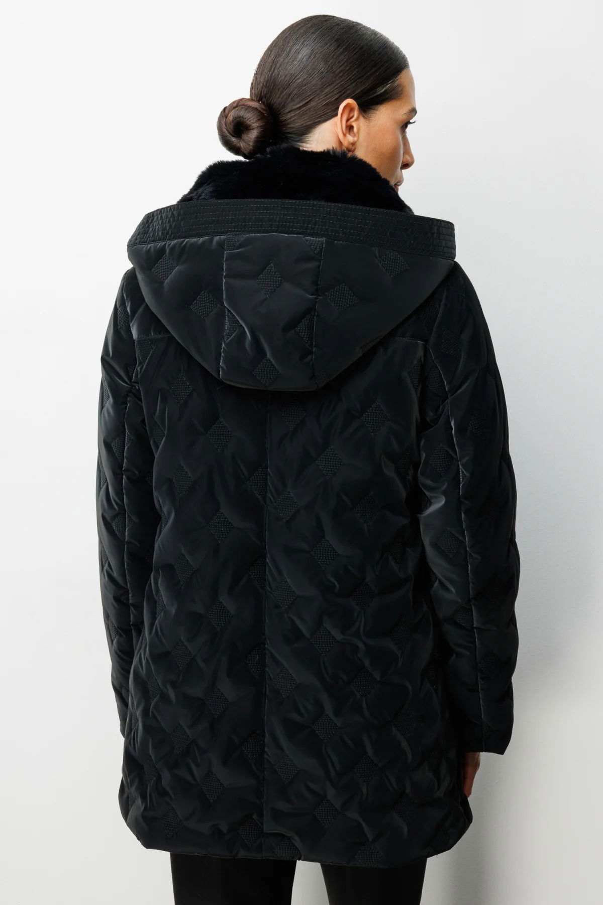 Ekol Kadın Yakası Kürklü Desenli Şişme Mont 6619 Siyah - 4