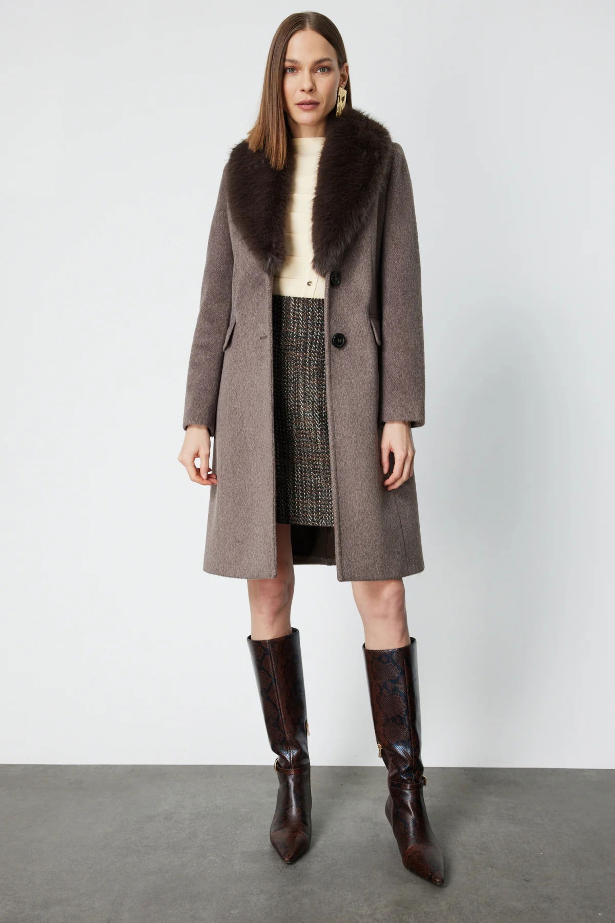 Ekol Kadın Yakası Kürklü Kapak Cepli Kaban 6065 Mokka - 1