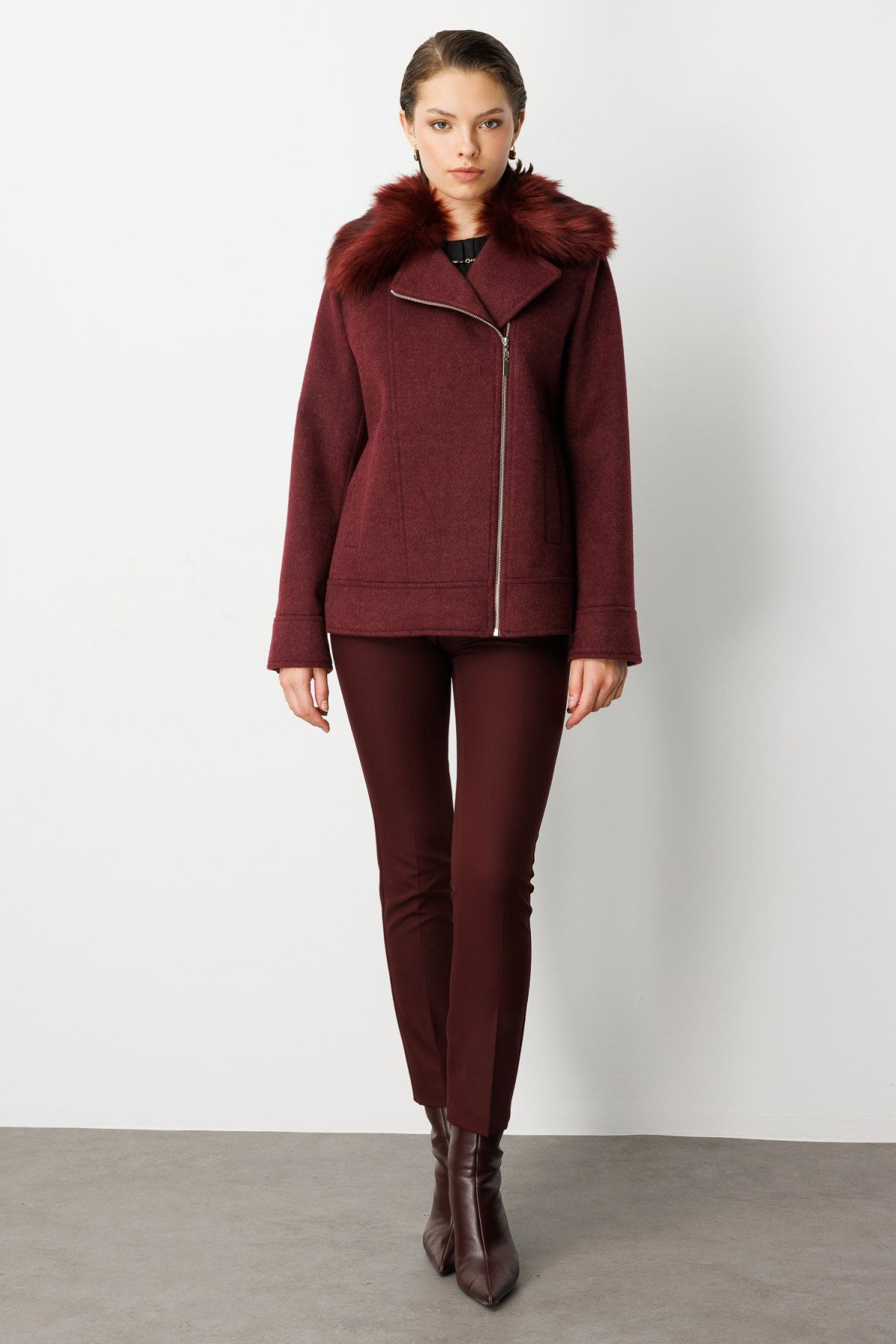 Ekol Kadın Yakası Kürklü Kruvaze Mont 6085 Bordo - 3