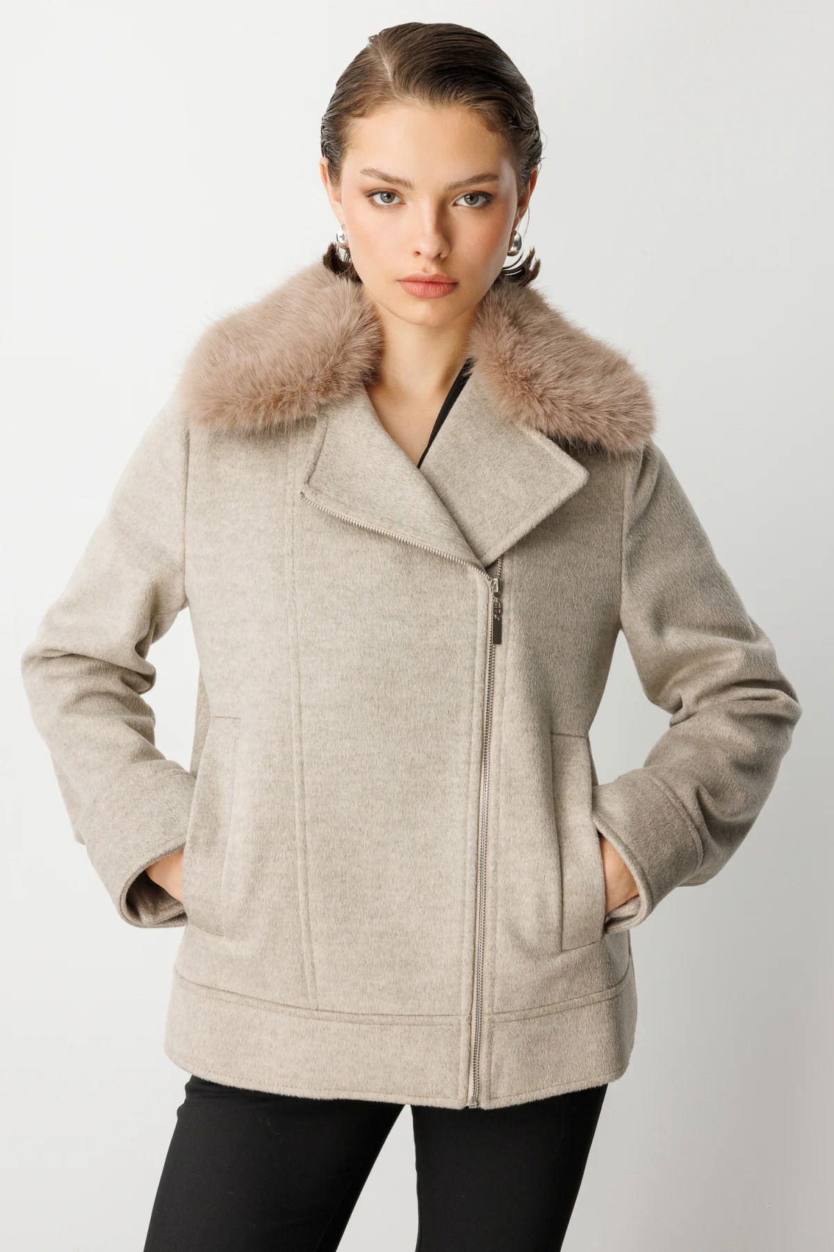 Ekol Kadın Yakası Kürklü Kruvaze Mont 6085 Vizon - 1