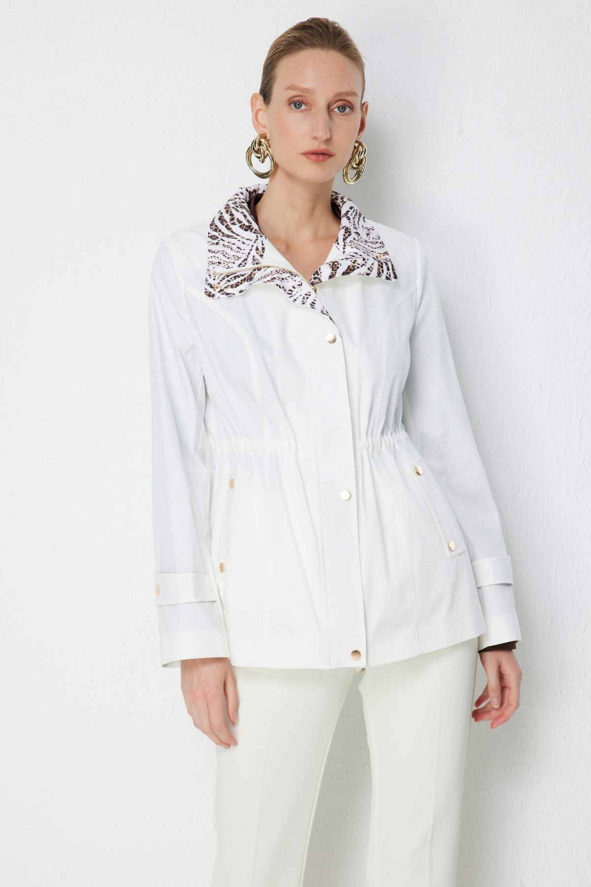 Ekol Kadın Yakası Leopar Desenli Apoletli Trenç 7044 Ekru - 1