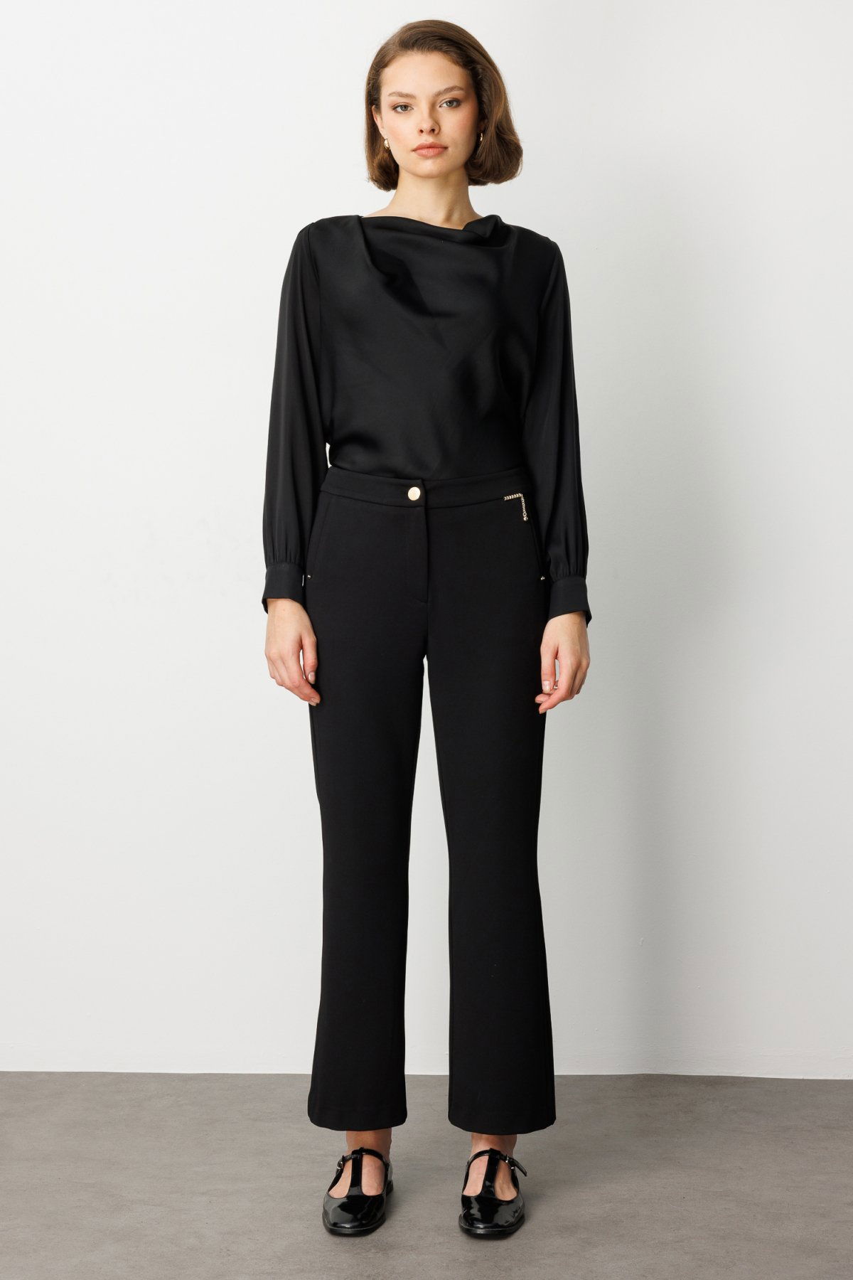 Ekol Kadın Zincir Aksesuarlı Bol Paça Pantolon 1021 Siyah - 1