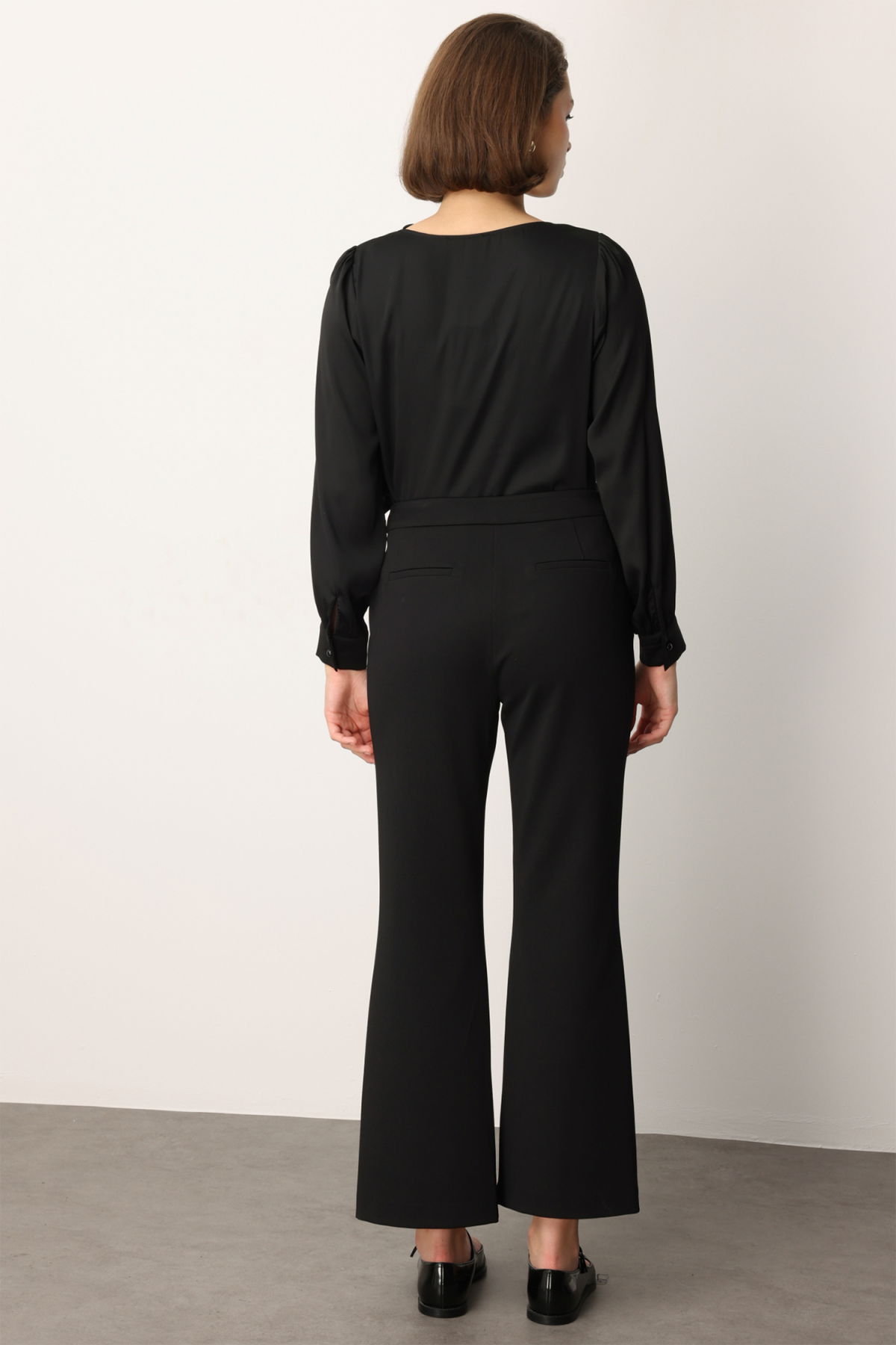 Ekol Kadın Zincir Aksesuarlı Bol Paça Pantolon 1021 Siyah - 4