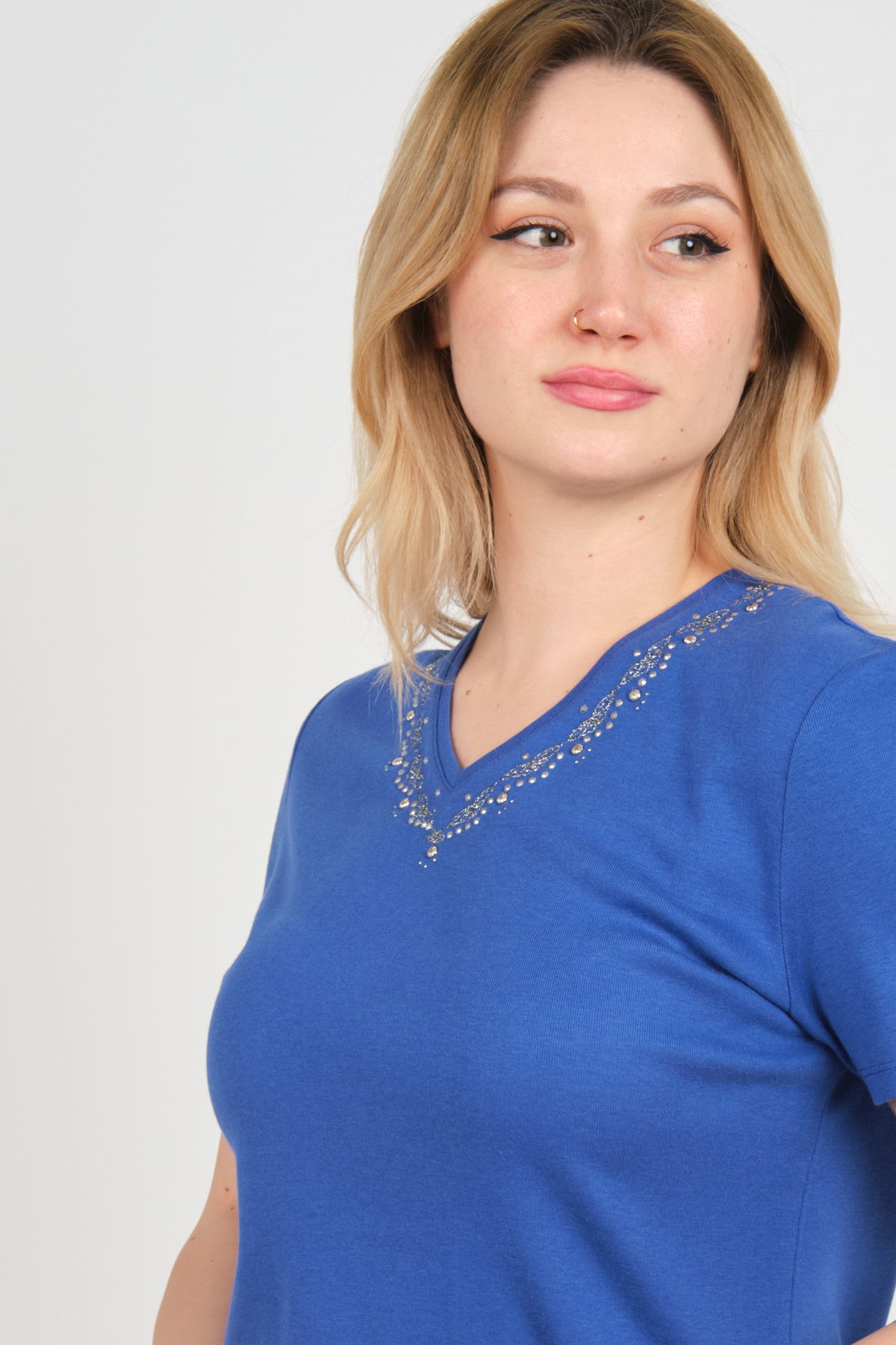 Ella Camelia Kadın Yakası Taş ve Süs İşlemeli Kısa Kollu Pamuklu Bluz 24E002 Gece Mavisi - 3