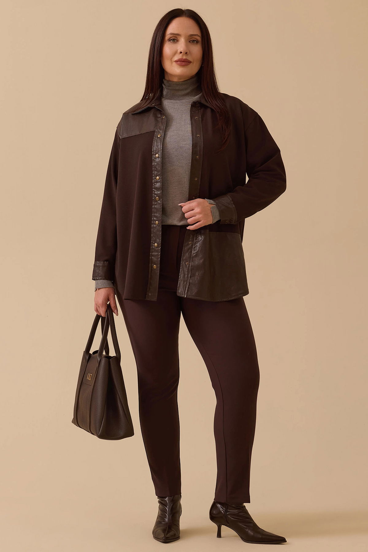 Galaxi Kadın Büyük Beden Suni Deri Detaylı Gömlek 4024 Kahverengi - 1