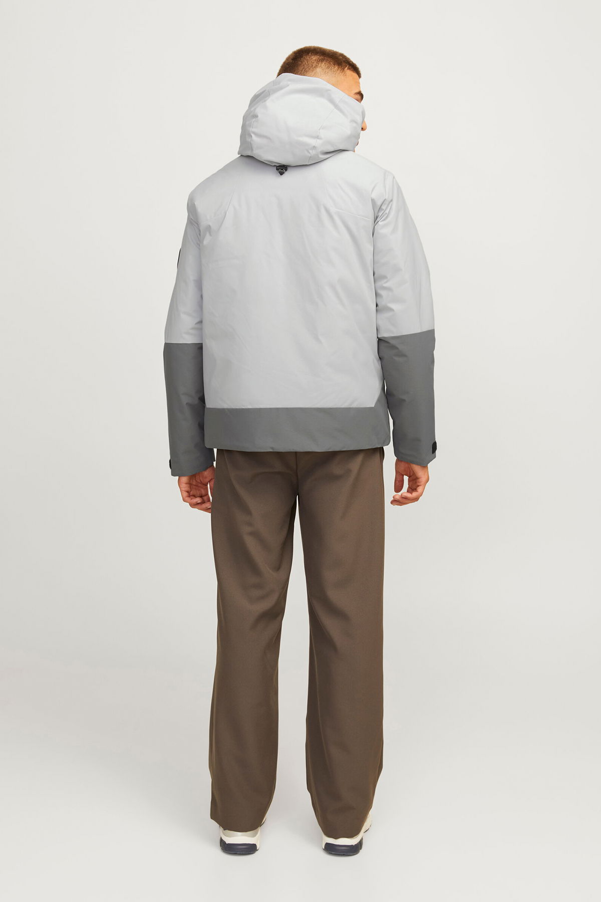 Jack & Jones Erkek Jcoaıden Kapüşonlu Suya Dayanıklı Softshell Mont 12260486 Gri - 5