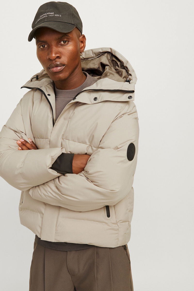 Jack & Jones Erkek Jcoalpha Kapüşonlu Rüzgar Geçirmez Puffer Mont 12261971 Bej 