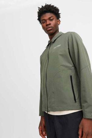 Jack & Jones Erkek Jcotrack Fermuarlı Rüzgar Geçirmez Ceket 12252916 Yeşil - 1