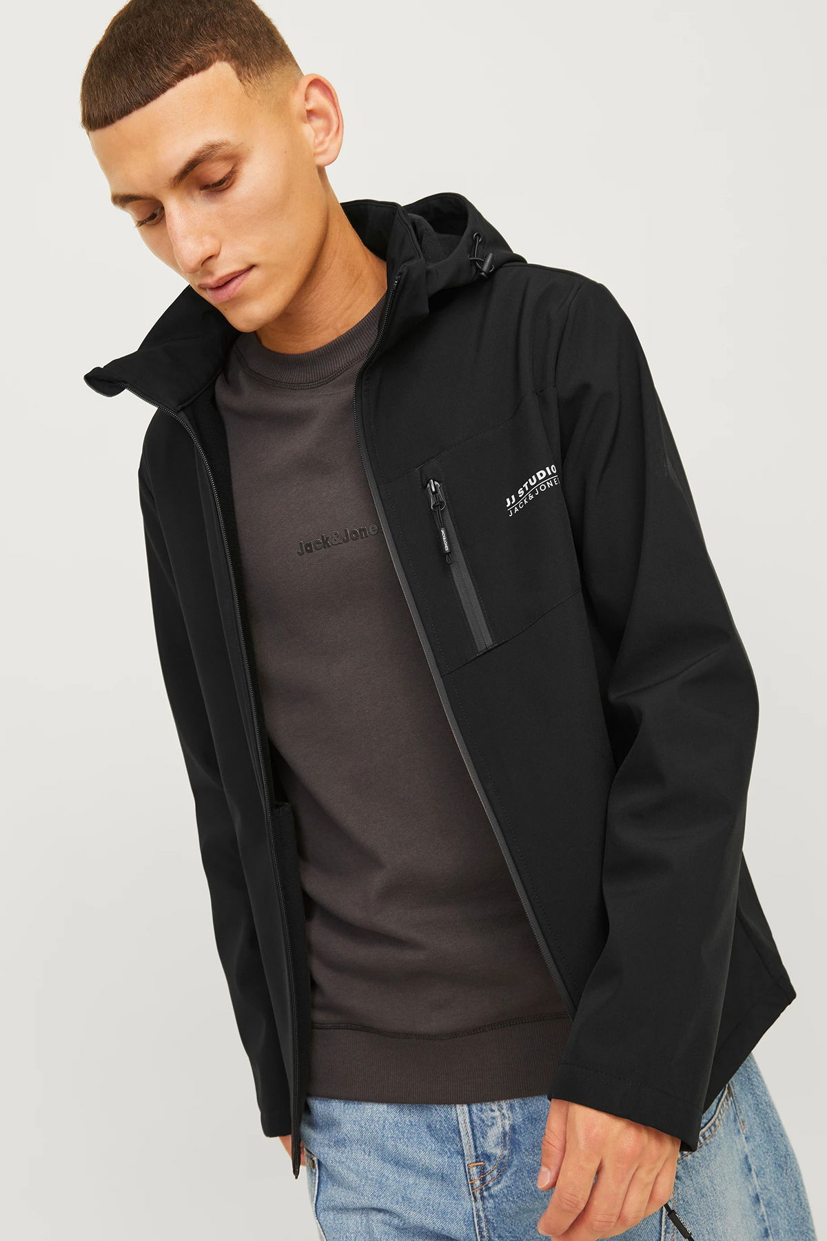 Jack & Jones Erkek Jjtaylor Kapüşonlu Suya Dayanıklı Softshell Mont 12259615 Siyah - 2