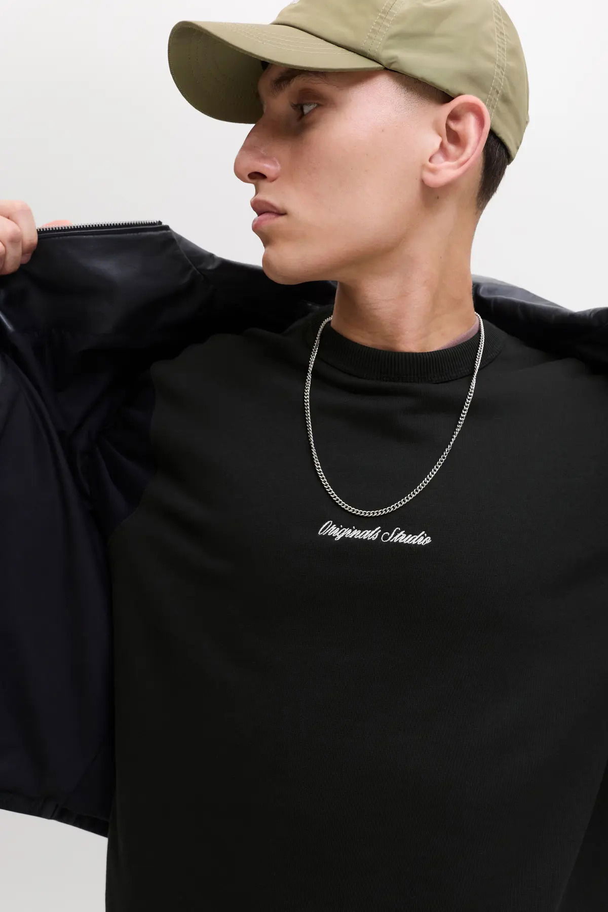 Jack & Jones Erkek Jornorrebro Rahat Kalıp Bisiklet Yaka Sweatshirt 12282893 Siyah - 2